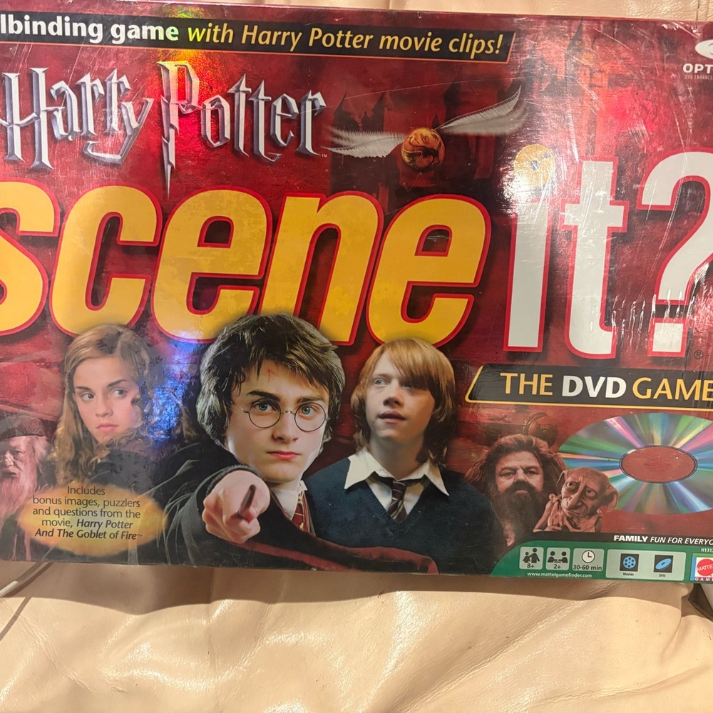 Warner Bros. Harry Potter Scene It? DVD Game - Red and Gold